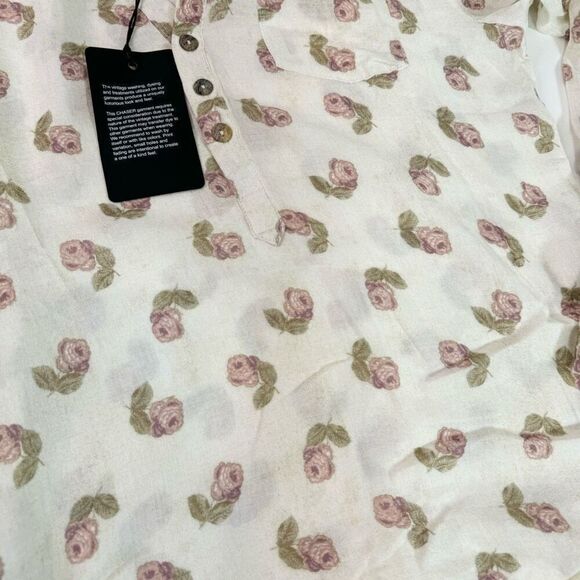 Chaser Top Womens Small cream bloomcore Floral Heirloom Shirttail Blouse NWT - Picture 2 of 9